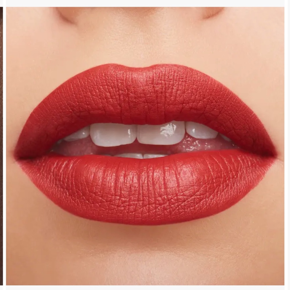 MAC COSMETICS MACXIMAL RED CHILI SILKY MATTE LIPSTICK - Picture 5 of 7